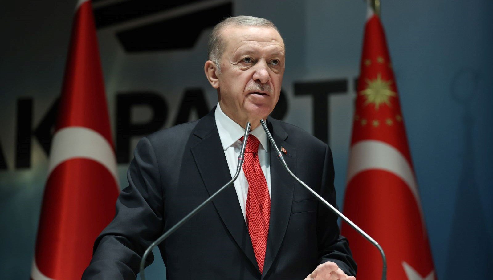 Cumhurbaşkanı Erdoğan’dan, 6’lı masanın anayasa teklifine eleştiri